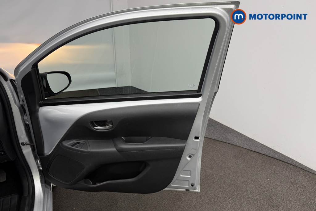 Used Toyota AYGO 2022 for sale - 76534579: Photo 20