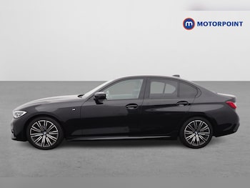 Used BMW 3 Series 2021 for sale - 79611996: Photo