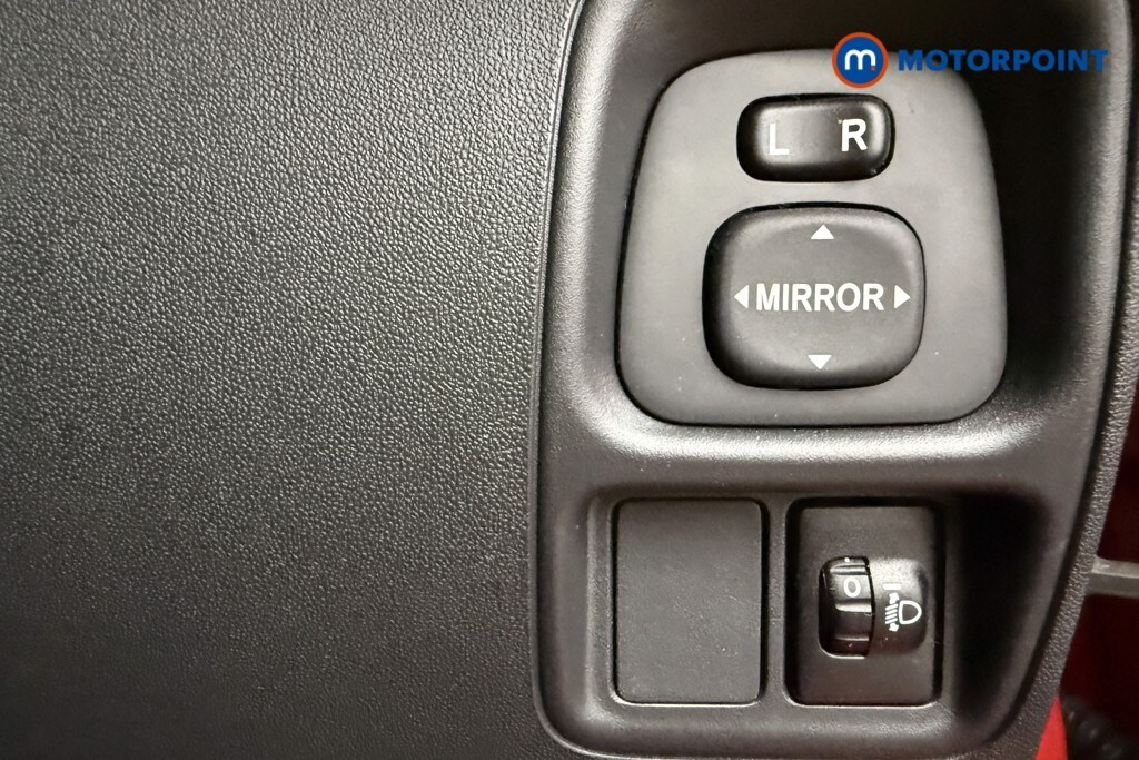 Used Toyota AYGO 2018 for sale - 76494743: Photo 14