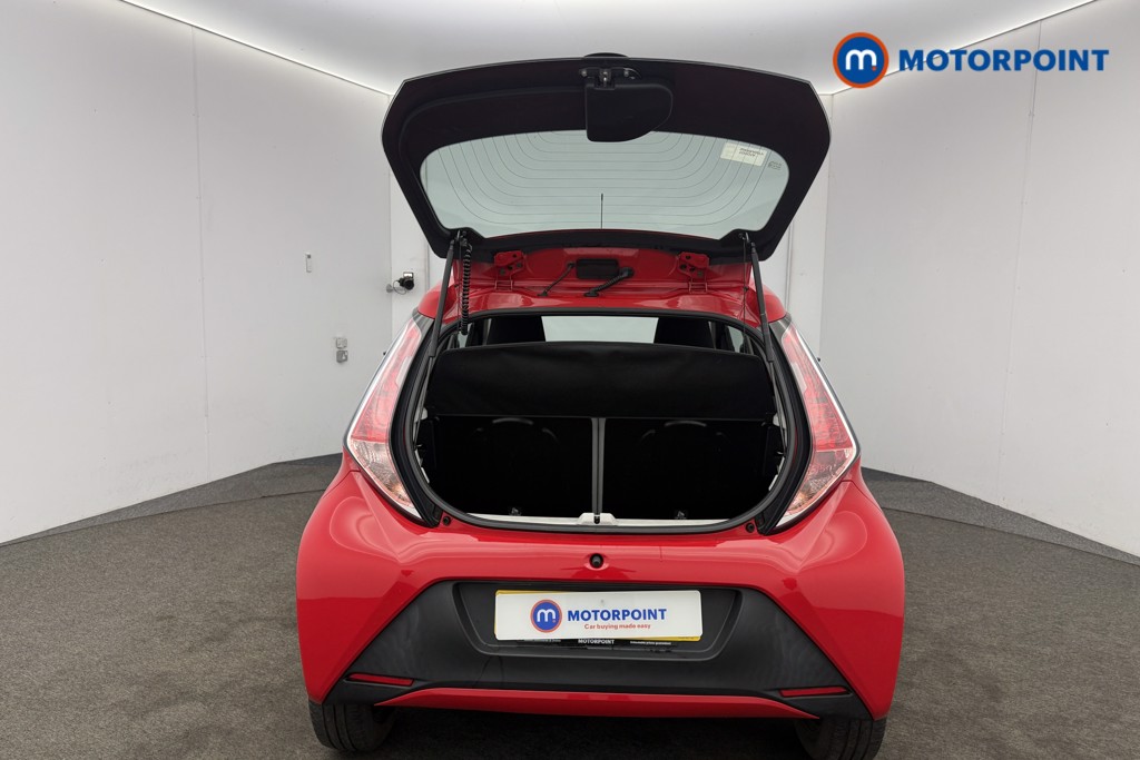 Used Toyota AYGO 2018 for sale - 76494743: Photo 15