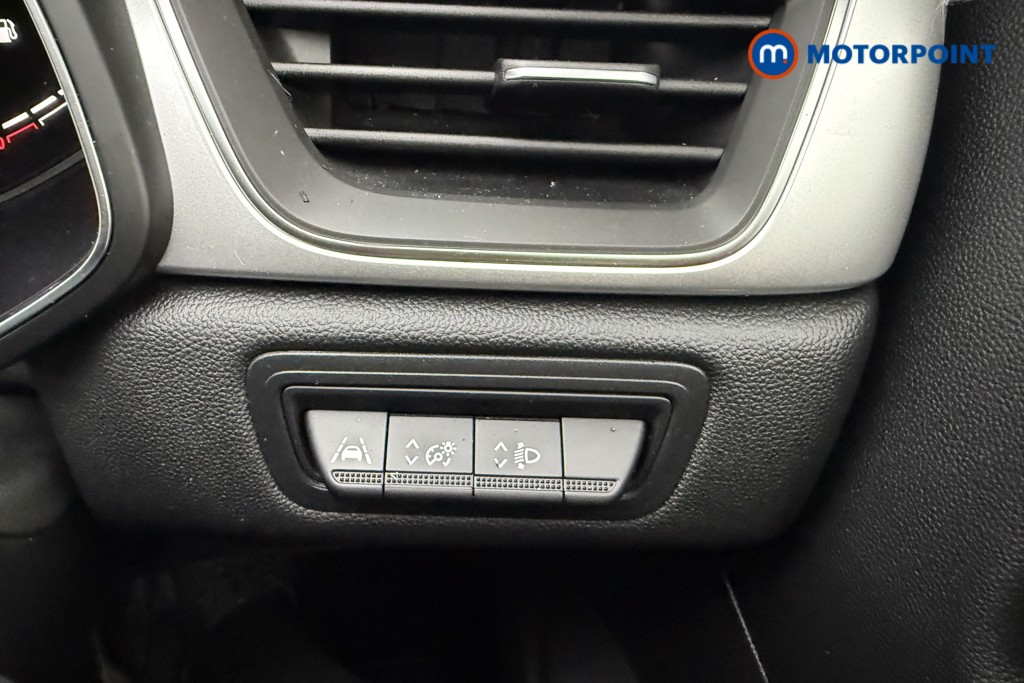 Used Renault Captur 2021 for sale - 76162246: Photo 24