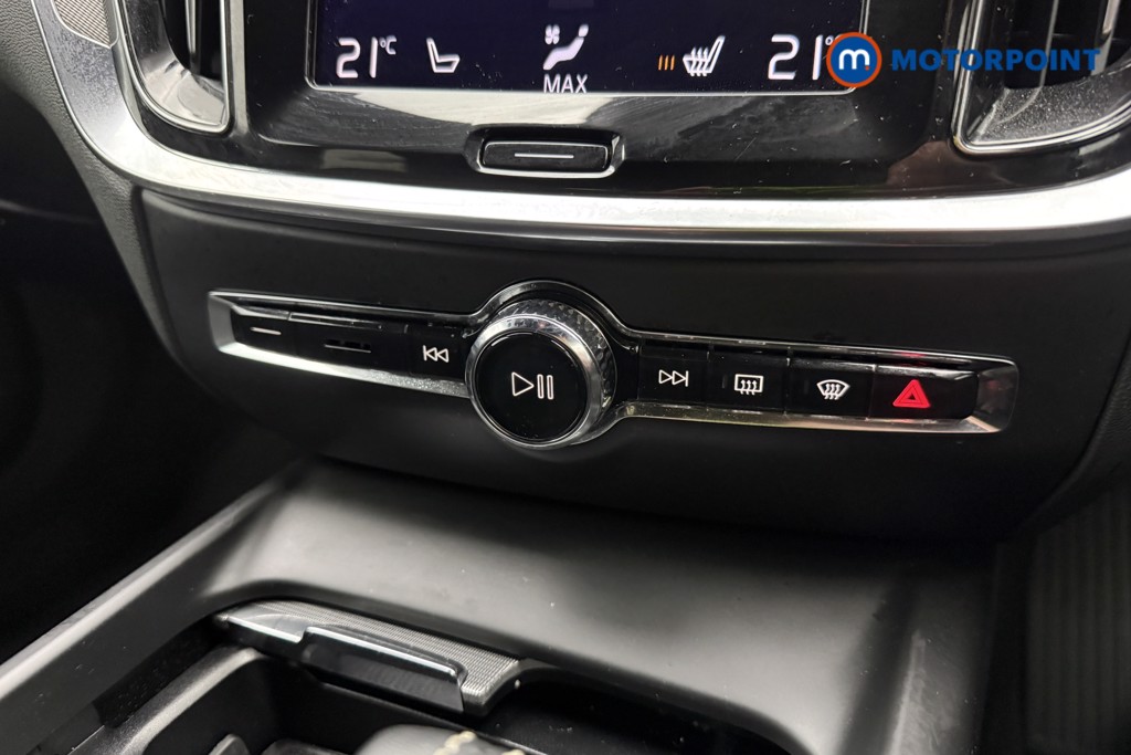 Used Volvo V60 2021 for sale - 76162240: Photo 22
