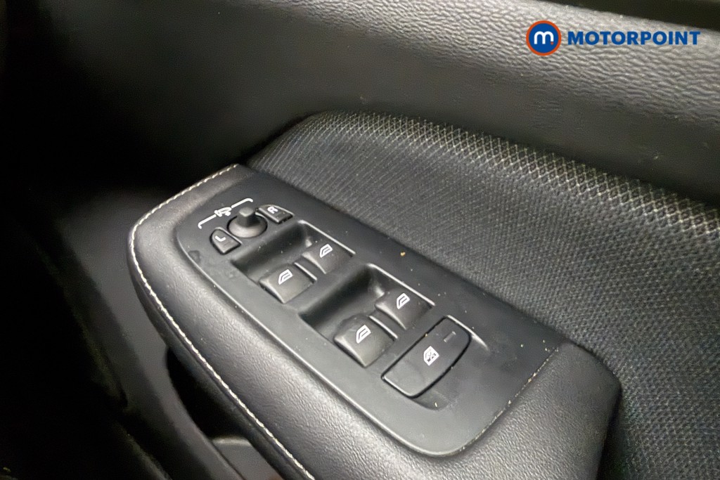 Used Volvo V60 2021 for sale - 76162240: Photo 26