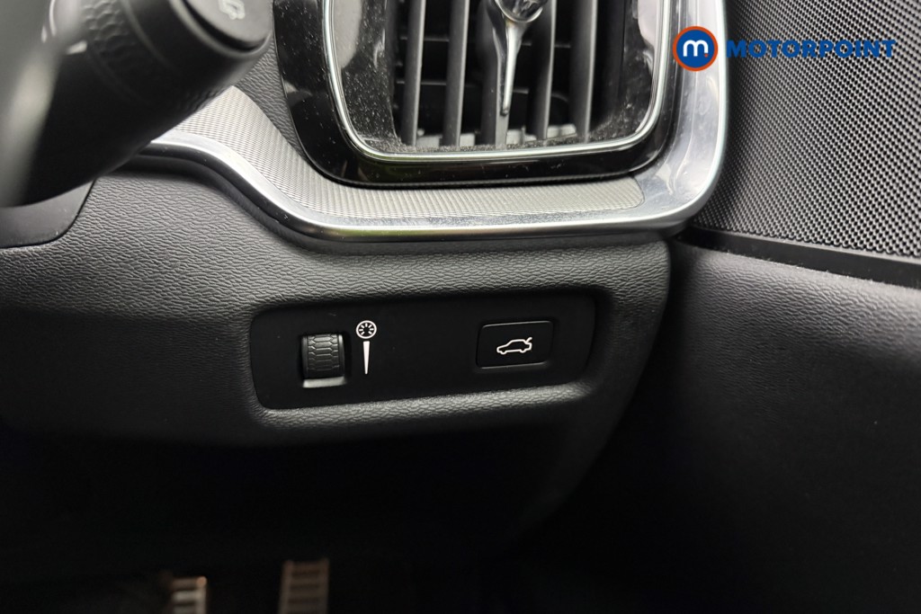 Used Volvo V60 2021 for sale - 76162240: Photo 27