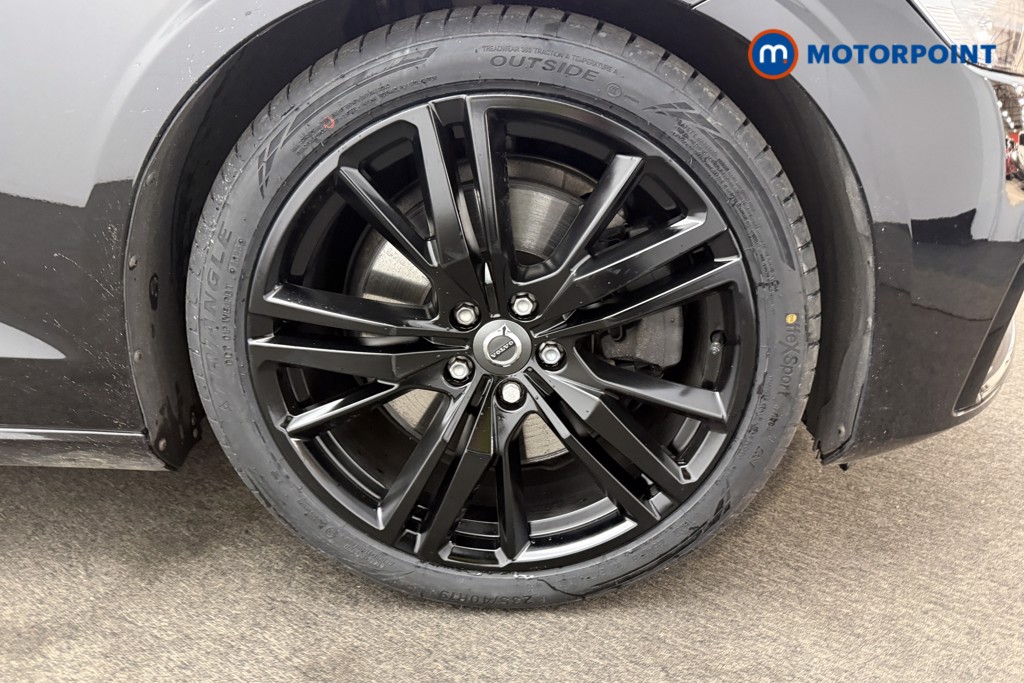 Used Volvo V60 2021 for sale - 76162240: Photo 32
