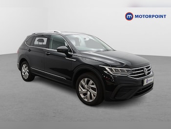Used Volkswagen Tiguan Allspace 2023 for sale - 79102827: Photo