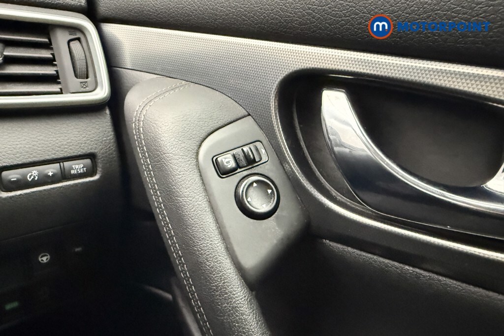 Used Nissan Qashqai 2019 for sale - 77966102: Photo 25