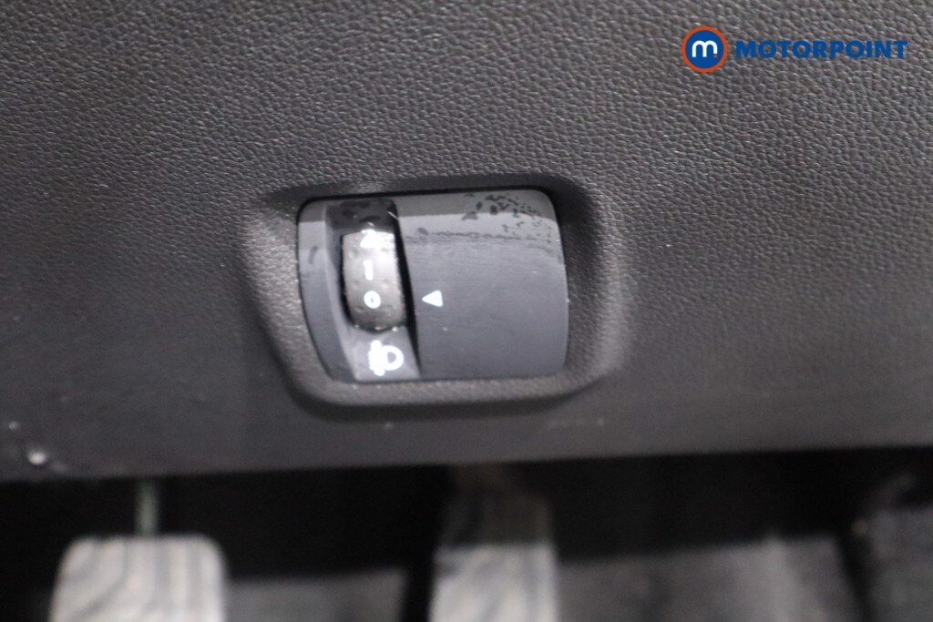 Used Dacia Sandero Stepway for sale - 77811155: Photo 30