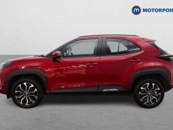 Used Toyota Yaris Cross 2024 for sale - 74929820: Photo