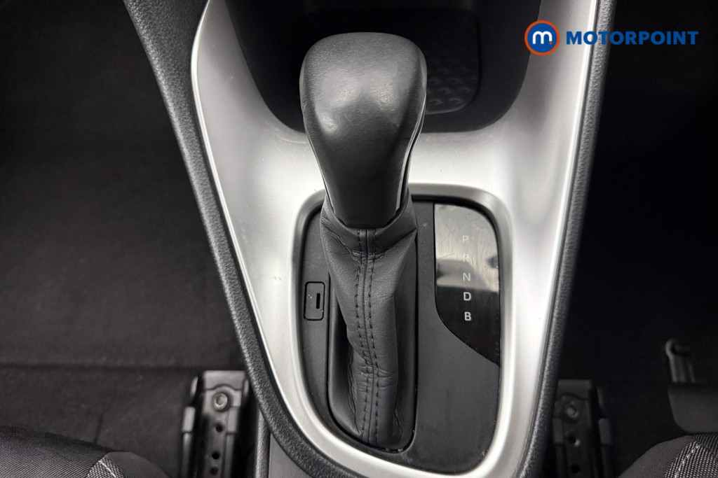 Used Toyota Yaris 2022 for sale - 77262386: Photo 14