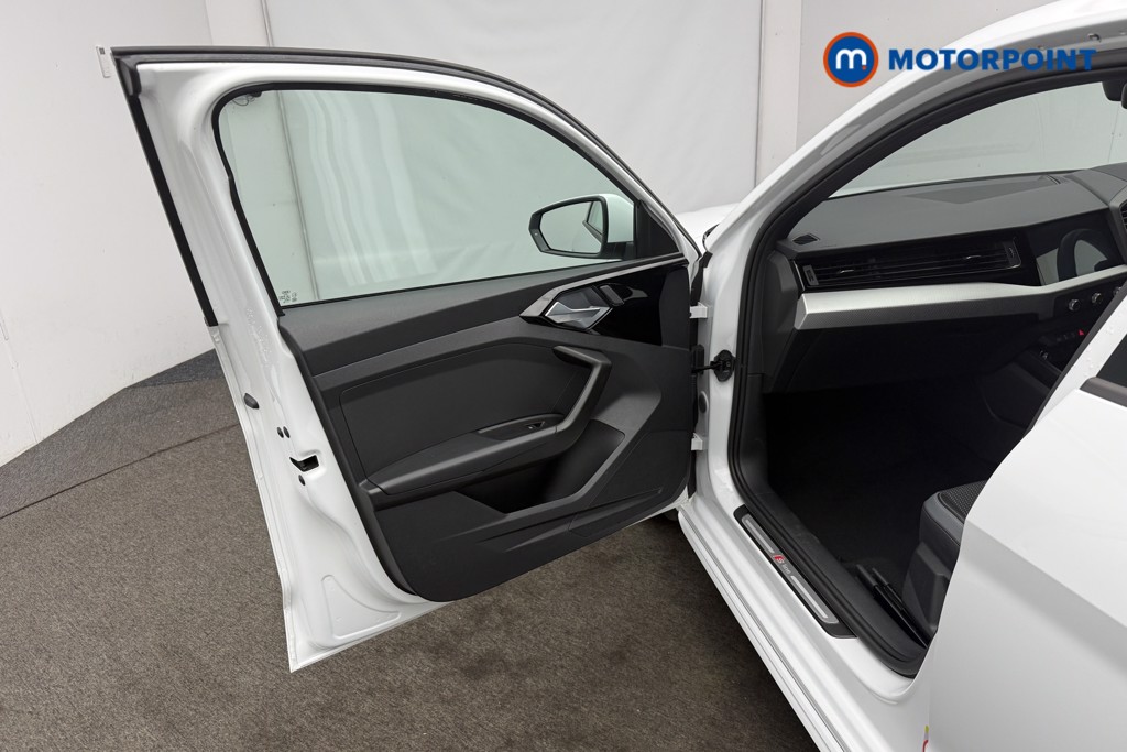 Used Audi A1 for sale - 76531726: Photo 12