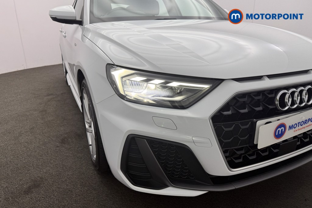 Used Audi A1 for sale - 76531726: Photo 35