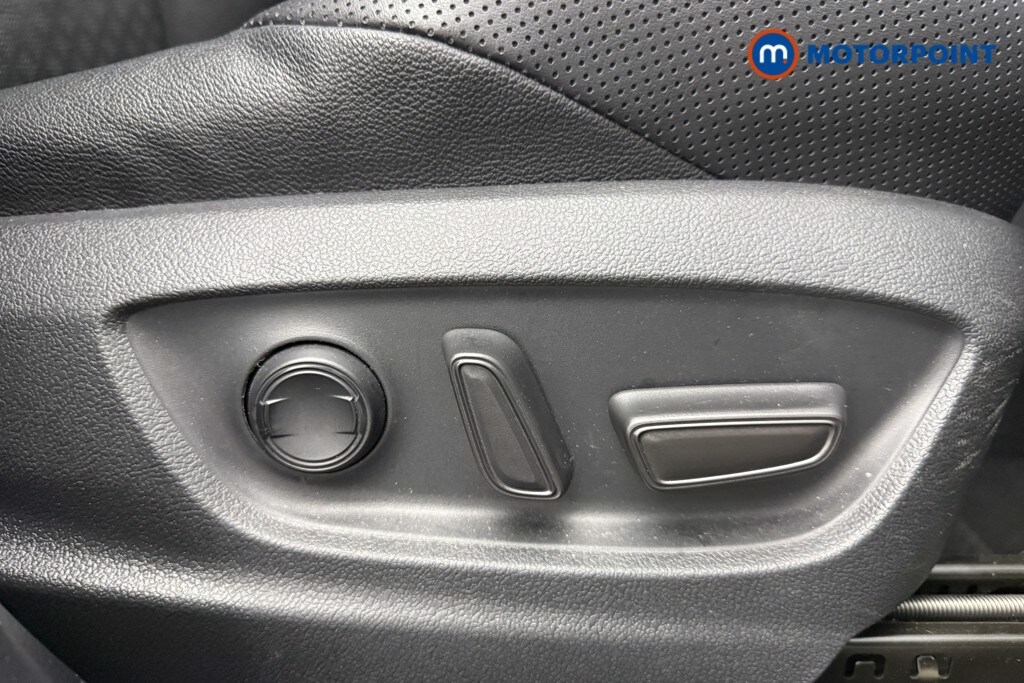 Used Toyota C-HR 2021 for sale - 77493618: Photo 26