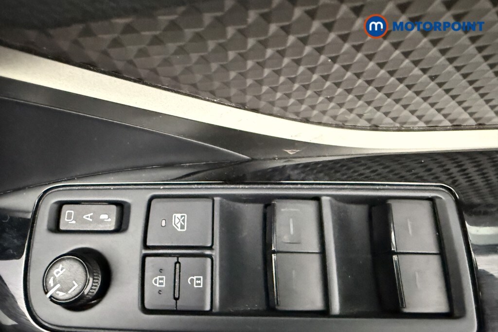 Used Toyota C-HR 2021 for sale - 77493618: Photo 28