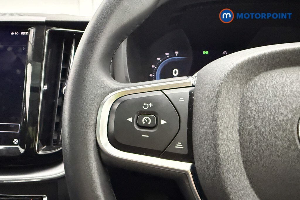 Used Volvo XC60 2021 for sale - 77916734: Photo 15