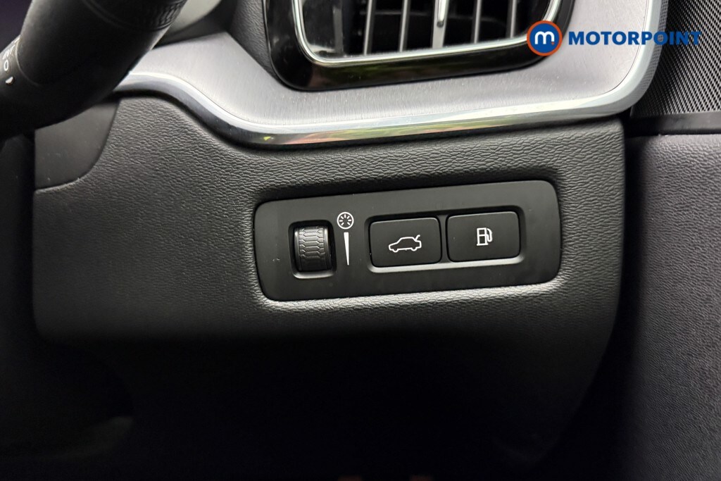 Used Volvo XC60 2021 for sale - 77916734: Photo 26