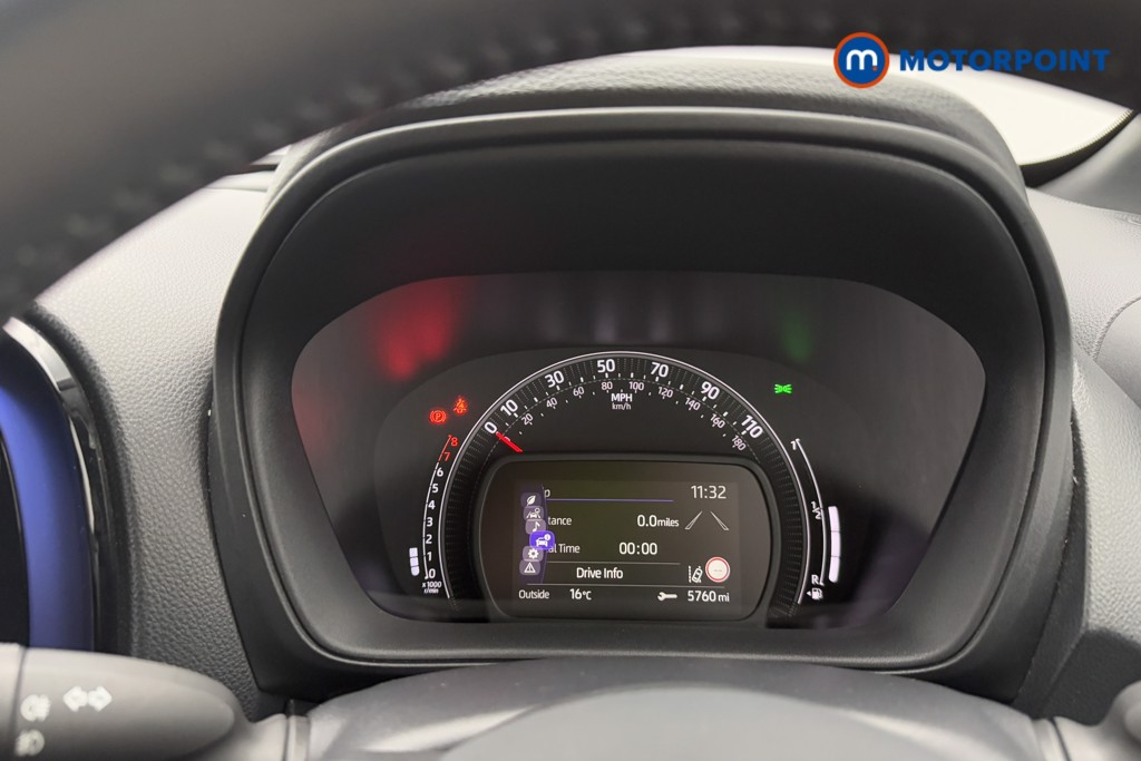 Used Toyota Aygo X 2023 for sale - 76862668: Photo 17