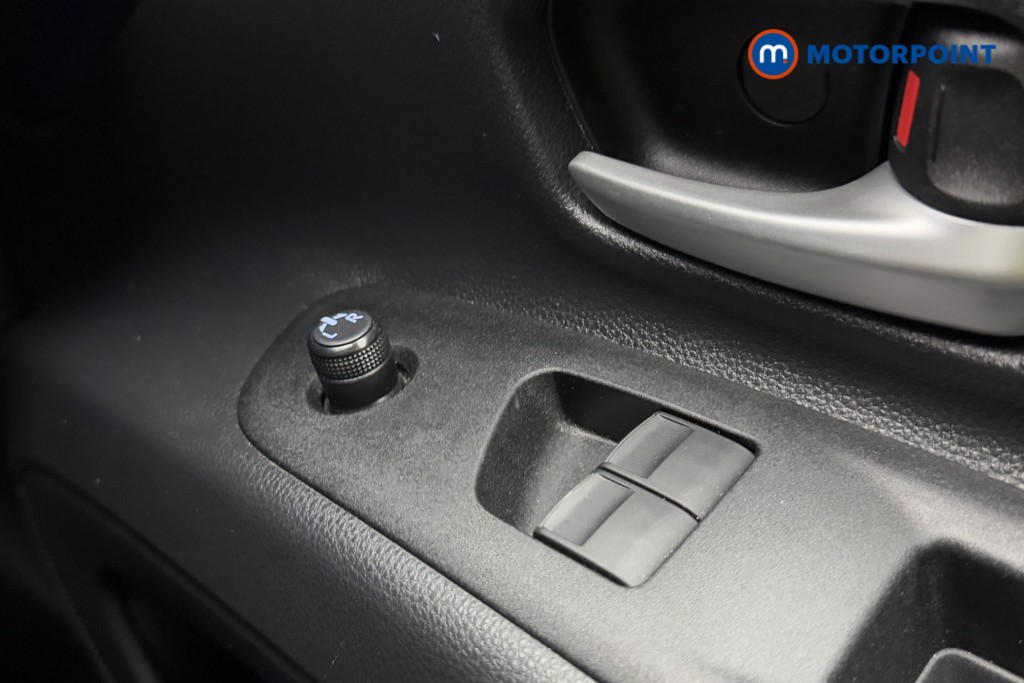 Used Toyota Aygo X 2023 for sale - 76862668: Photo 23