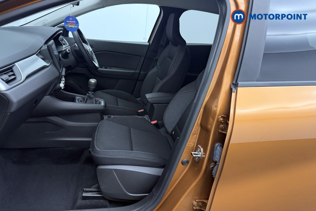 Used Renault Captur for sale - 77022262: Photo 10