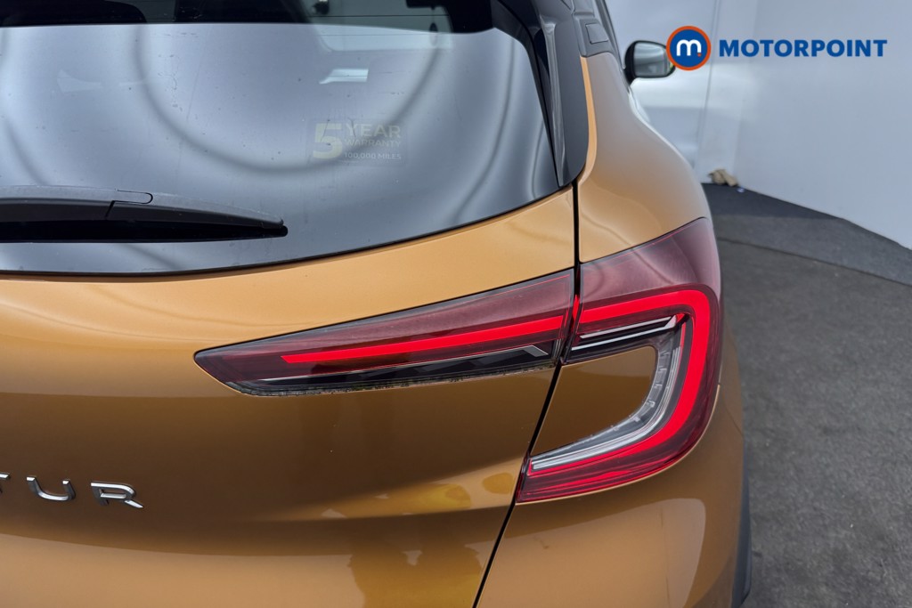 Used Renault Captur for sale - 77022262: Photo 17