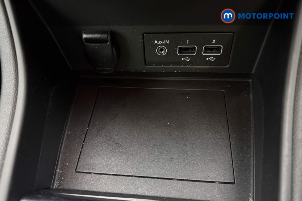 Used Renault Captur for sale - 77022262: Photo 29