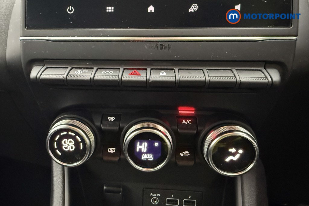 Used Renault Captur for sale - 77022262: Photo 30