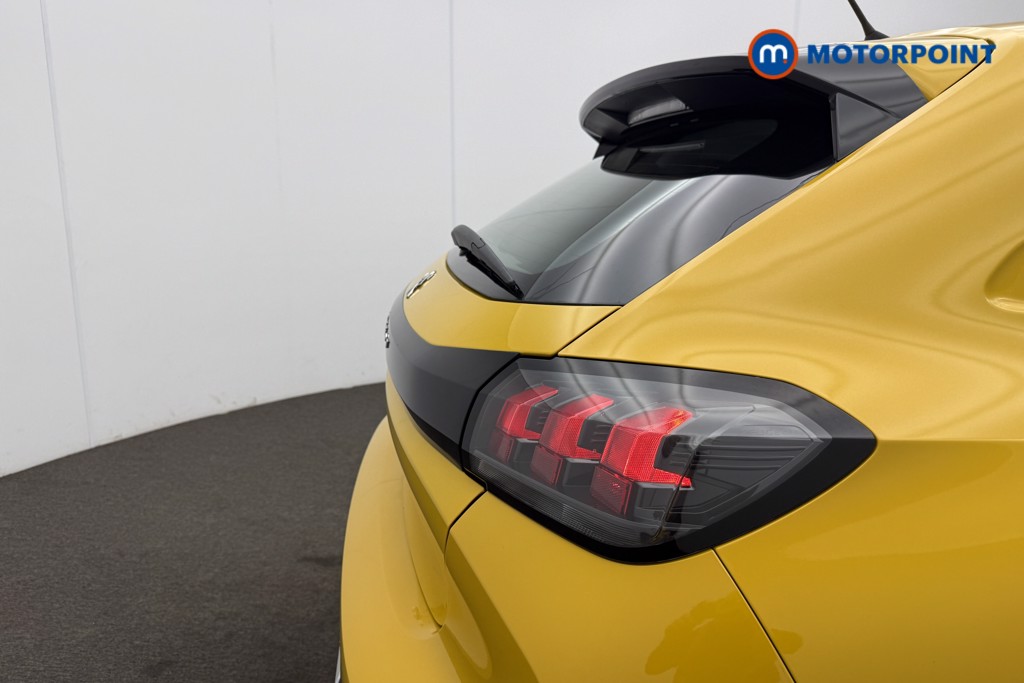 Used Peugeot 208 for sale - 77364672: Photo 32