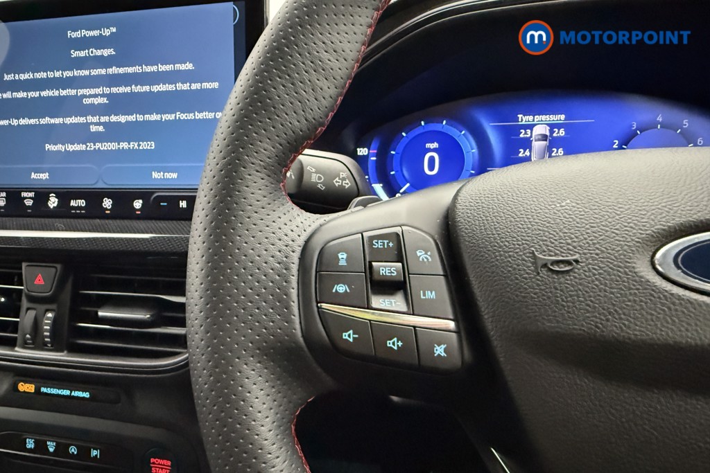 Used Ford Focus 2023 for sale - 77582353: Photo 16