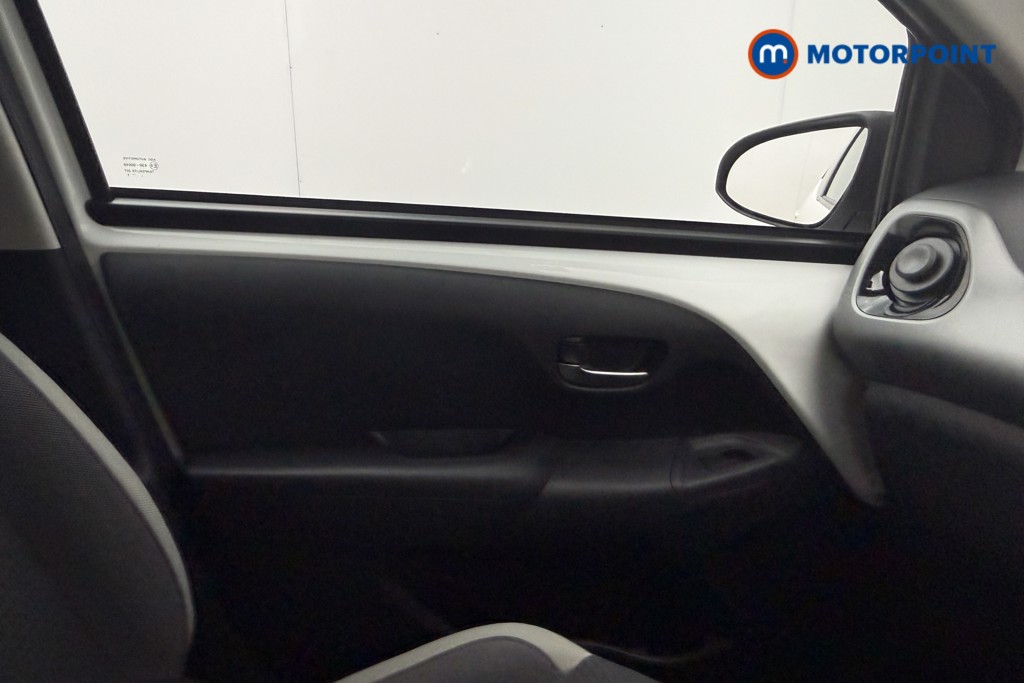 Used Toyota AYGO 2021 for sale - 77546033: Photo 18