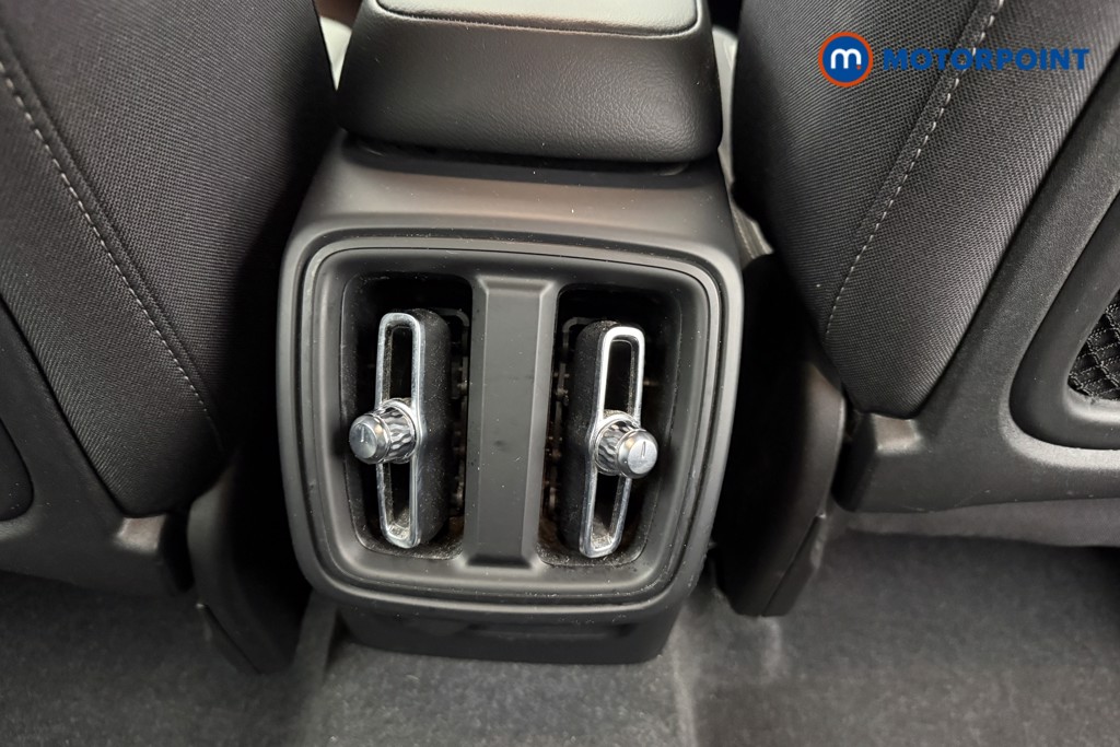 Used Volvo XC40 2023 for sale - 76405396: Photo 29