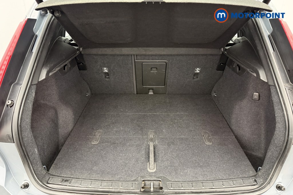 Used Volvo XC40 2023 for sale - 76405396: Photo 31