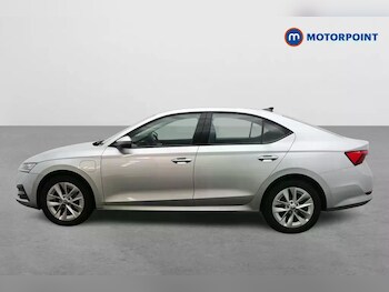 Used Skoda Octavia 2024 for sale - 76494777: Photo