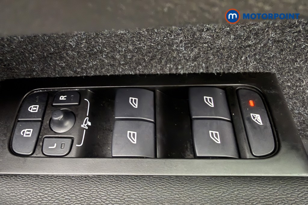 Used Volvo XC40 2021 for sale - 77804640: Photo 28