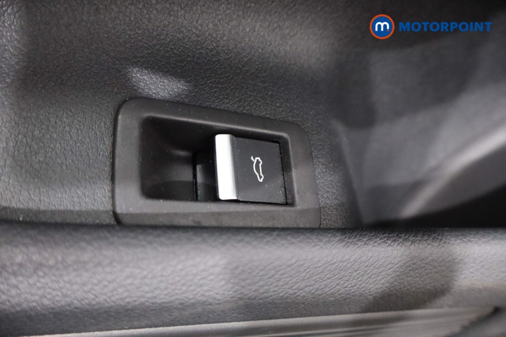 Used Audi A4 2022 for sale - 76534681: Photo 32