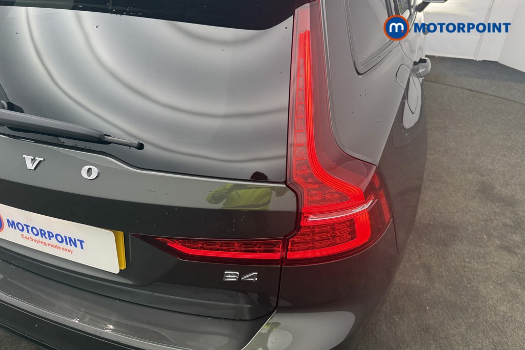 Used Volvo V60 2021 for sale - 76985094: Photo 17