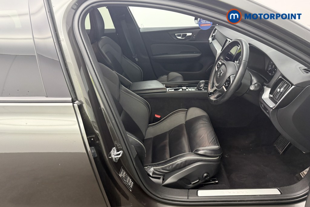 Used Volvo V60 2021 for sale - 76985094: Photo 25