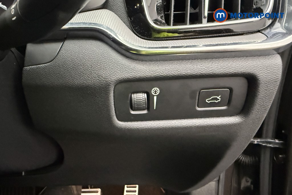 Used Volvo V60 2021 for sale - 76985094: Photo 29