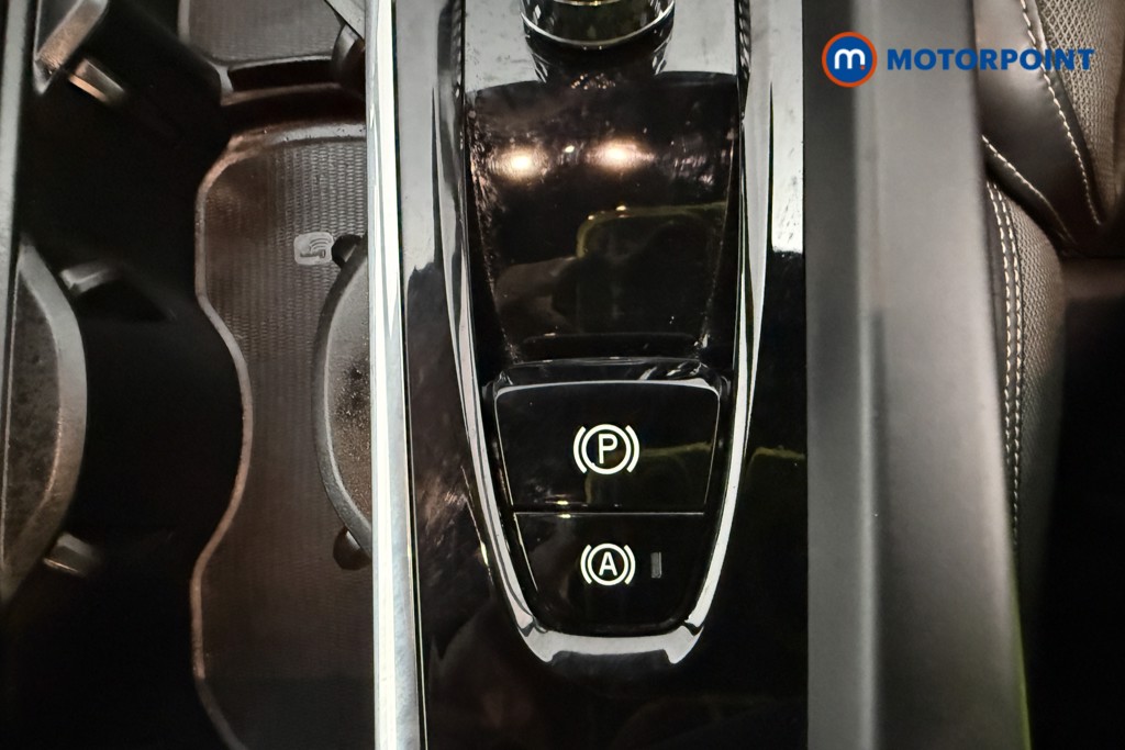 Used Volvo V60 2021 for sale - 76985094: Photo 30