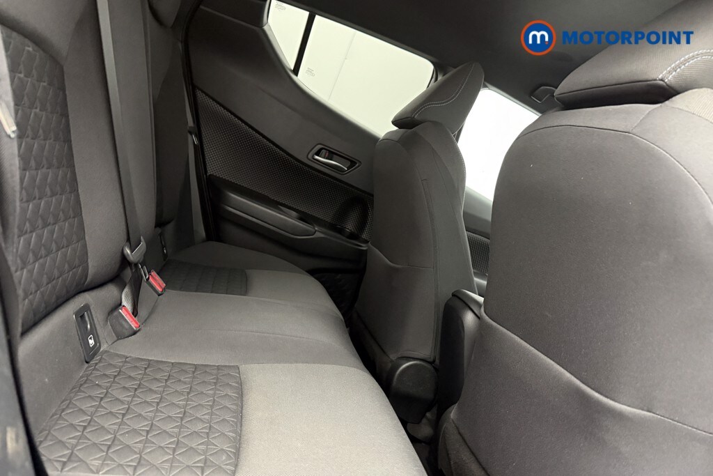 Used Toyota C-HR 2020 for sale - 77650701: Photo 17