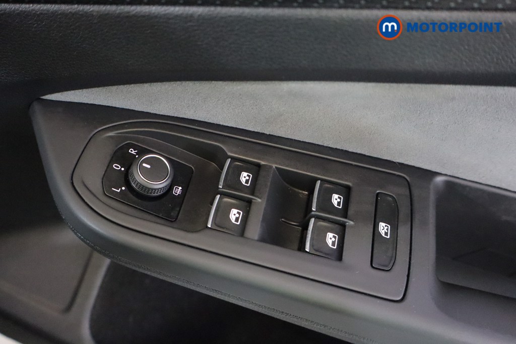 Used Volkswagen Golf 2021 for sale - 76413000: Photo 21