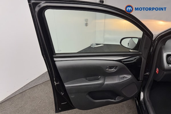 Used Toyota AYGO 2022 for sale - 76222889: Photo 12