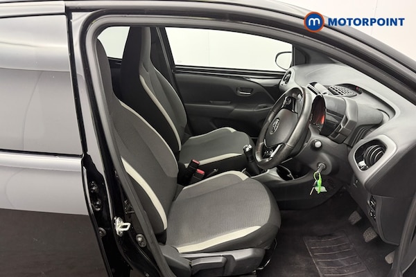 Used Toyota AYGO 2022 for sale - 76222889: Photo 28