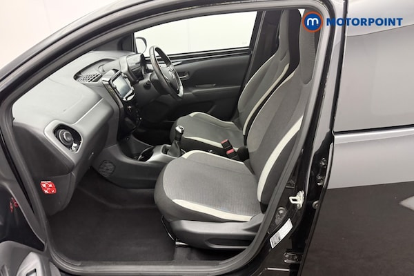 Used Toyota AYGO 2022 for sale - 76222889: Photo 9