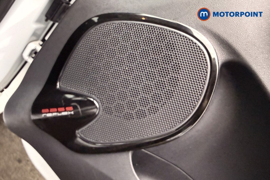 Used Renault Clio 2018 for sale - 77791631: Photo 25