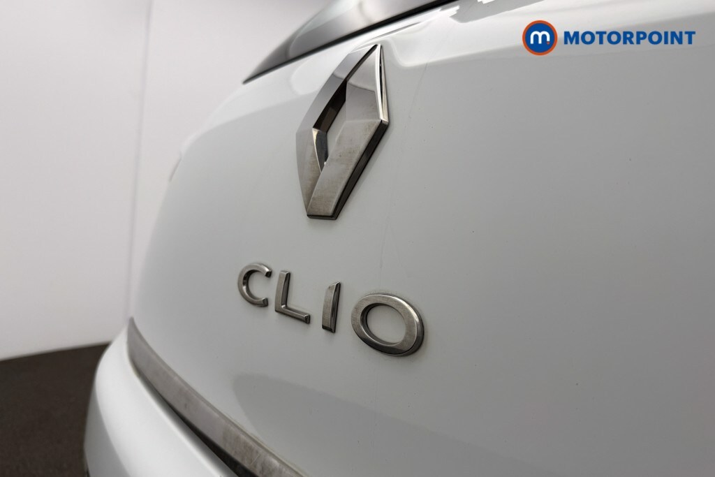 Used Renault Clio 2018 for sale - 77791631: Photo 29