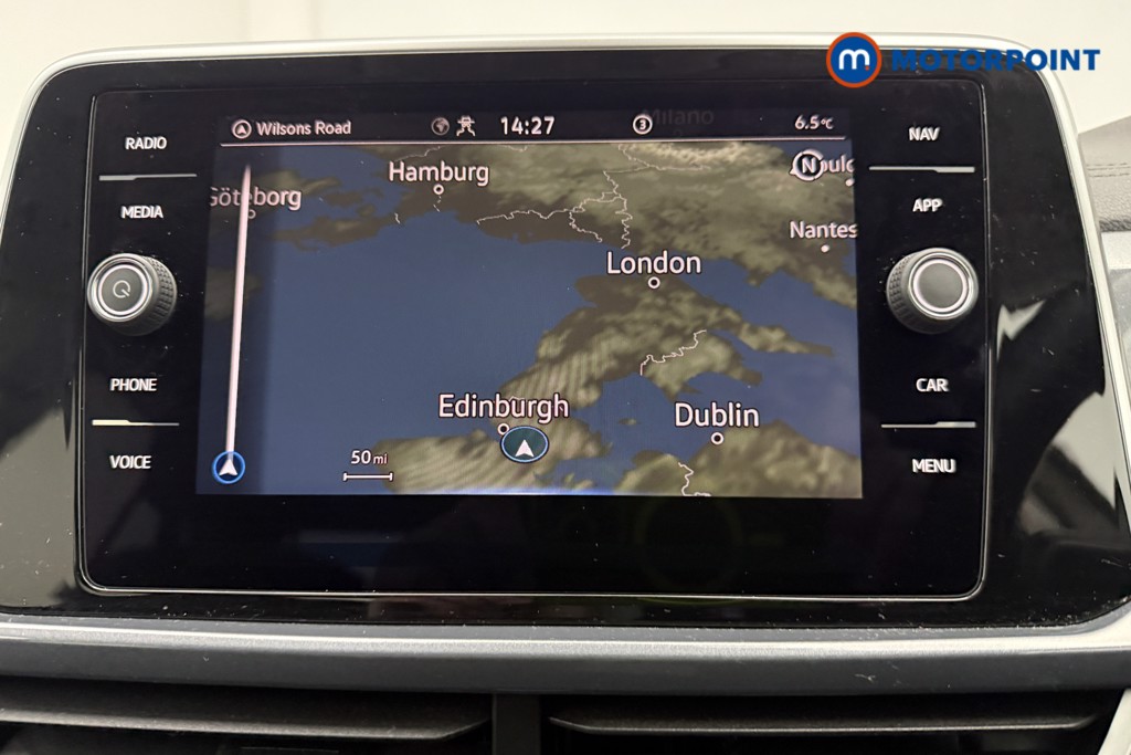 Used Volkswagen T-Roc for sale - 77500630: Photo 10