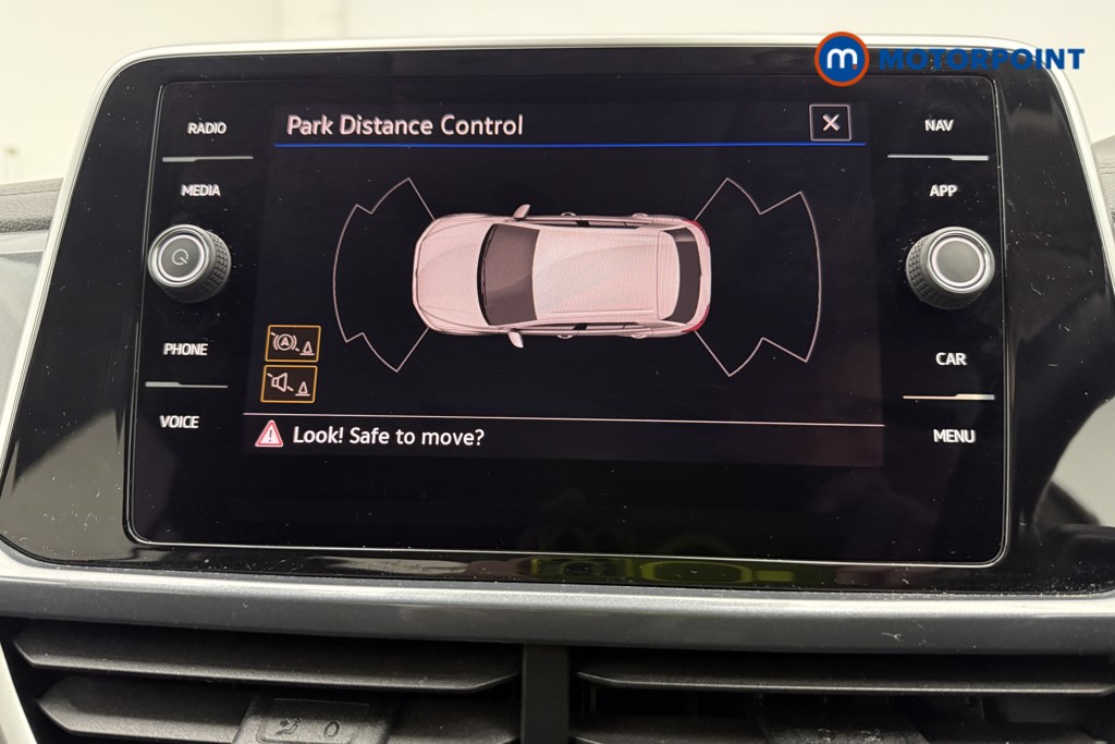 Used Volkswagen T-Roc for sale - 77500630: Photo 11