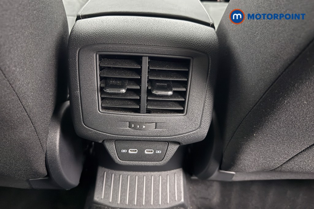 Used Volkswagen T-Roc for sale - 77500630: Photo 29