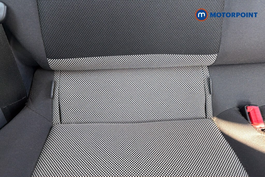 Used Volkswagen up! 2016 for sale - 78123588: Photo 28