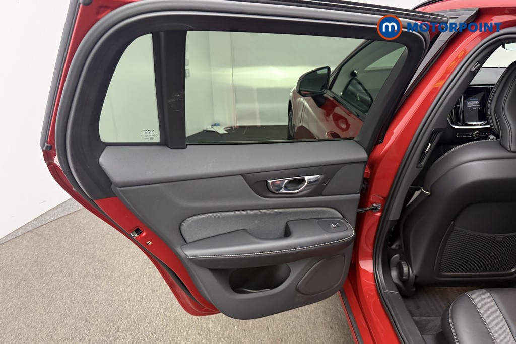 Used Volvo V60 2021 for sale - 76594337: Photo 10